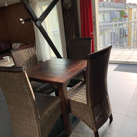فيلهلمسهافن Nordsee Und City Fusslaufig - Luxeriose Fewo Mit Grossem Balkon المظهر الخارجي الصورة